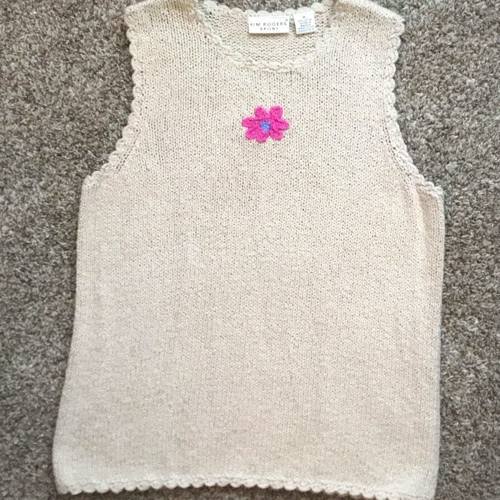 Knitted sleeveless sweater